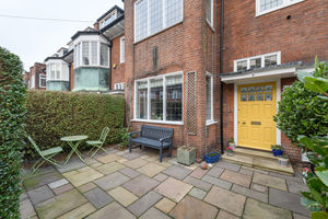 Photo 23- click for photo gallery